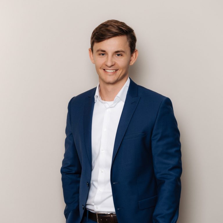 Portraitbild Rechtsanwalt Felix Jawny